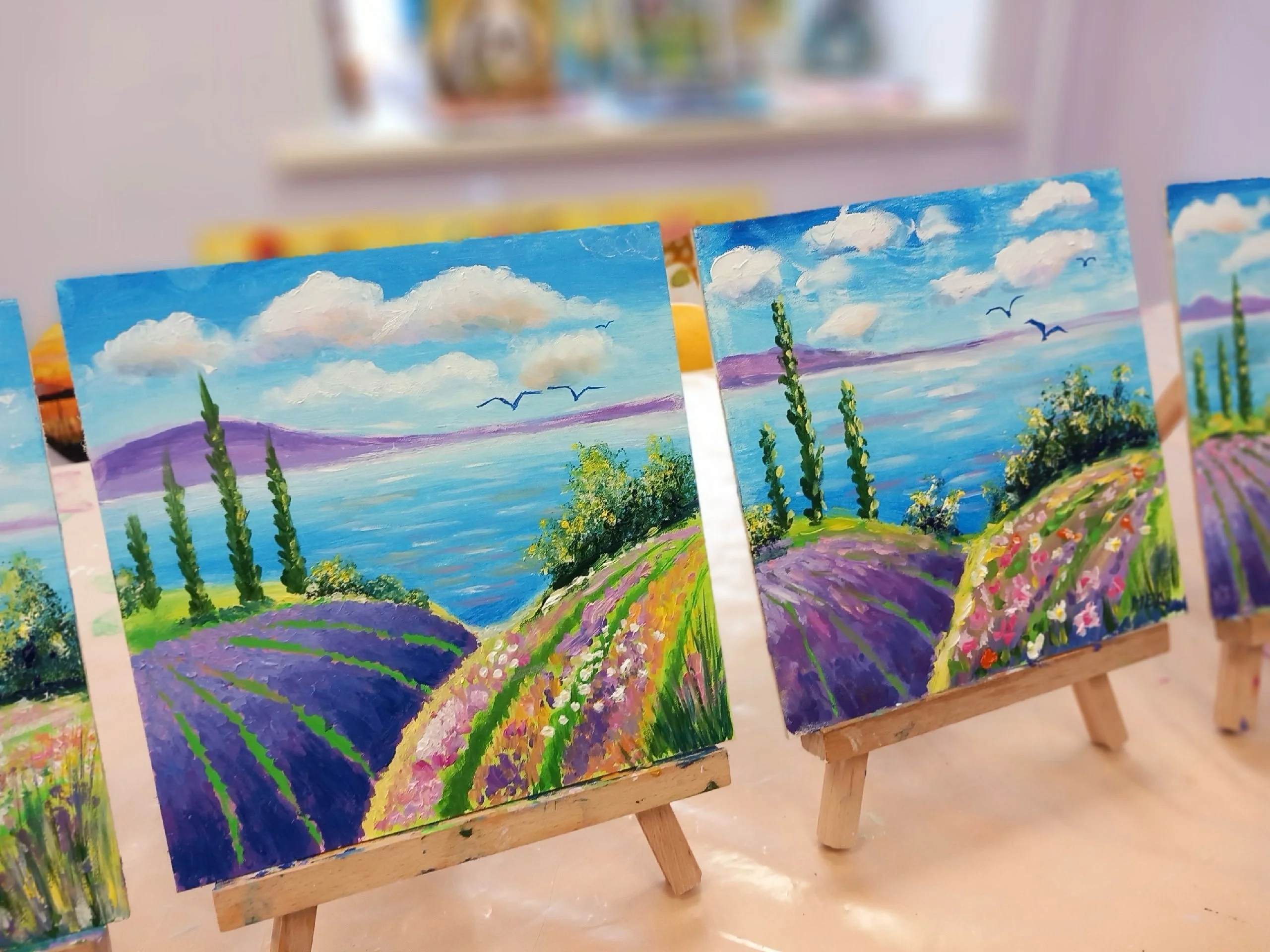 Работа студии