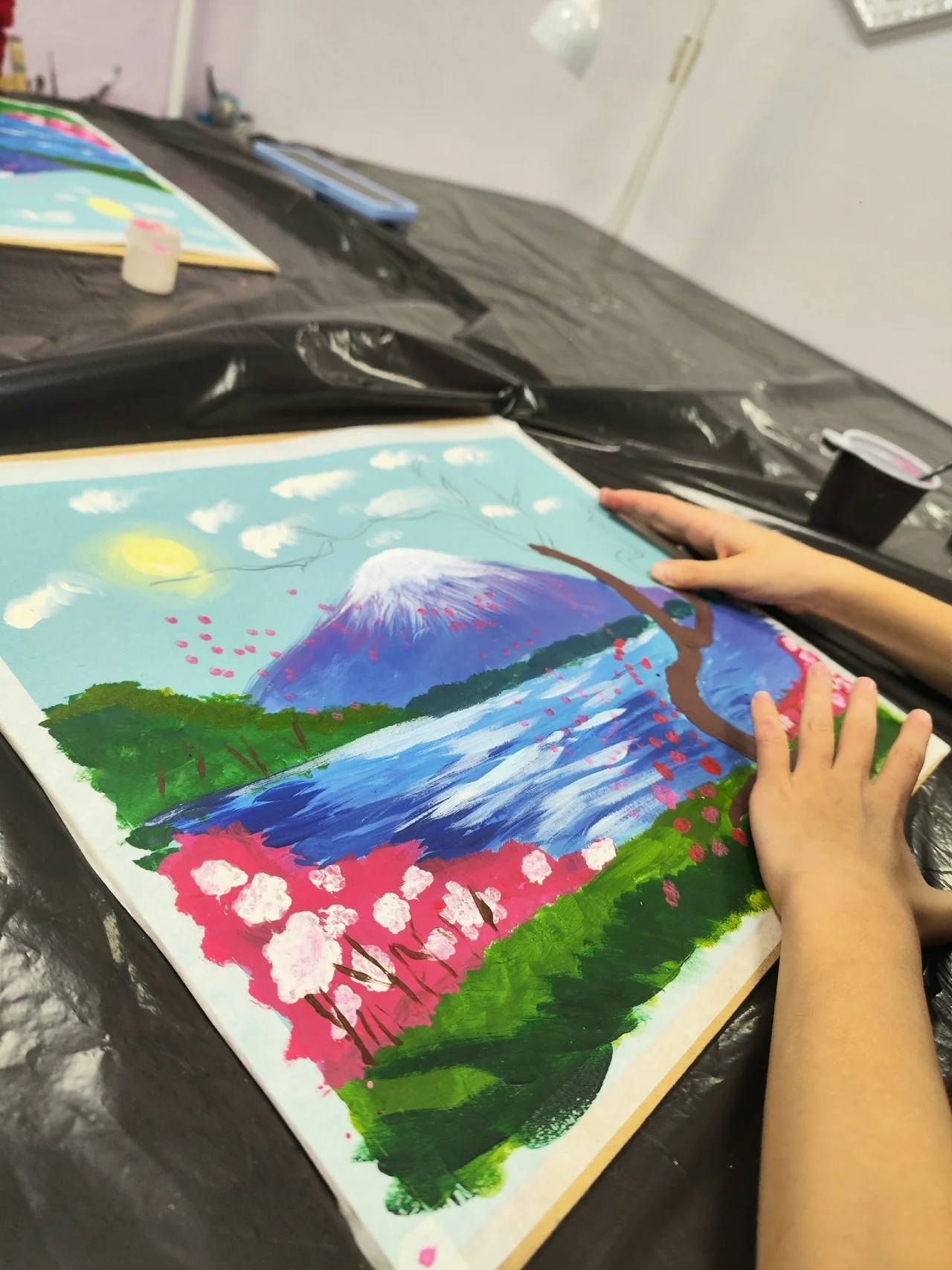 Работа студии