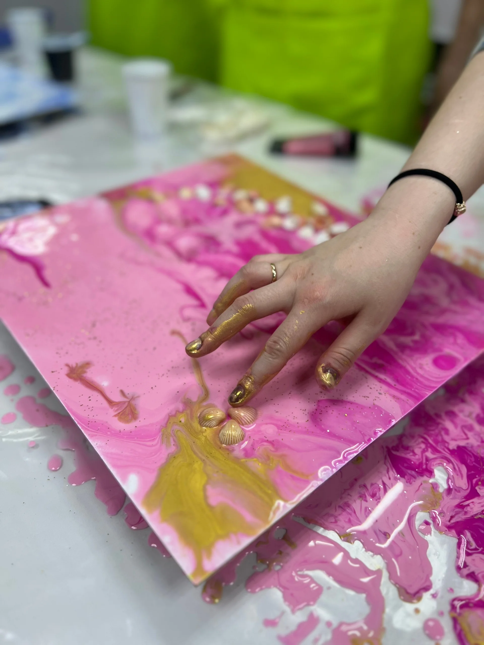 Работа студии